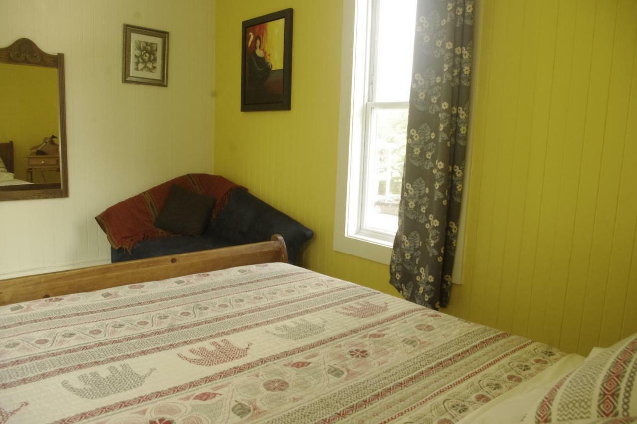 Gite Au Pied Des Appalaches Sainte-Sophie-D'Halifax ภายนอก รูปภาพ