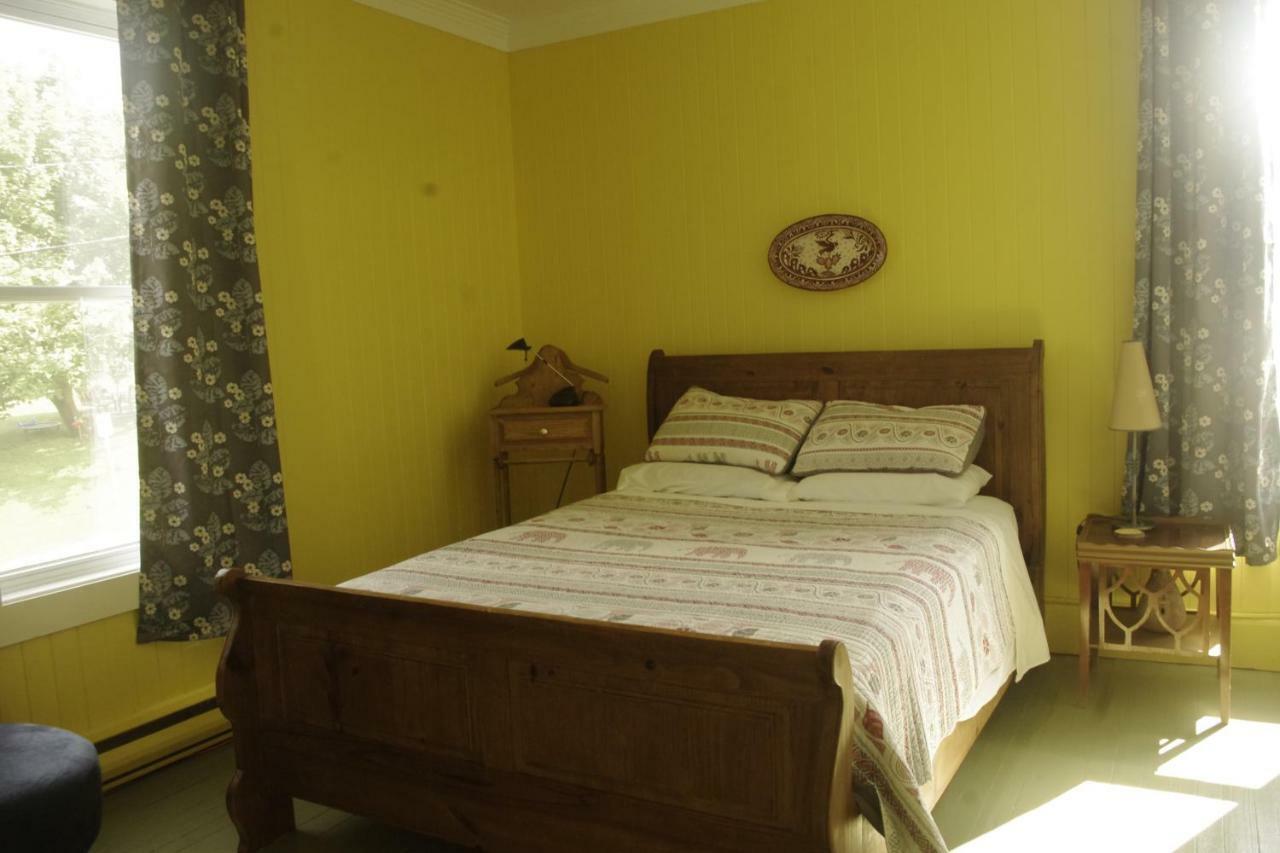 Gite Au Pied Des Appalaches Sainte-Sophie-D'Halifax ภายนอก รูปภาพ